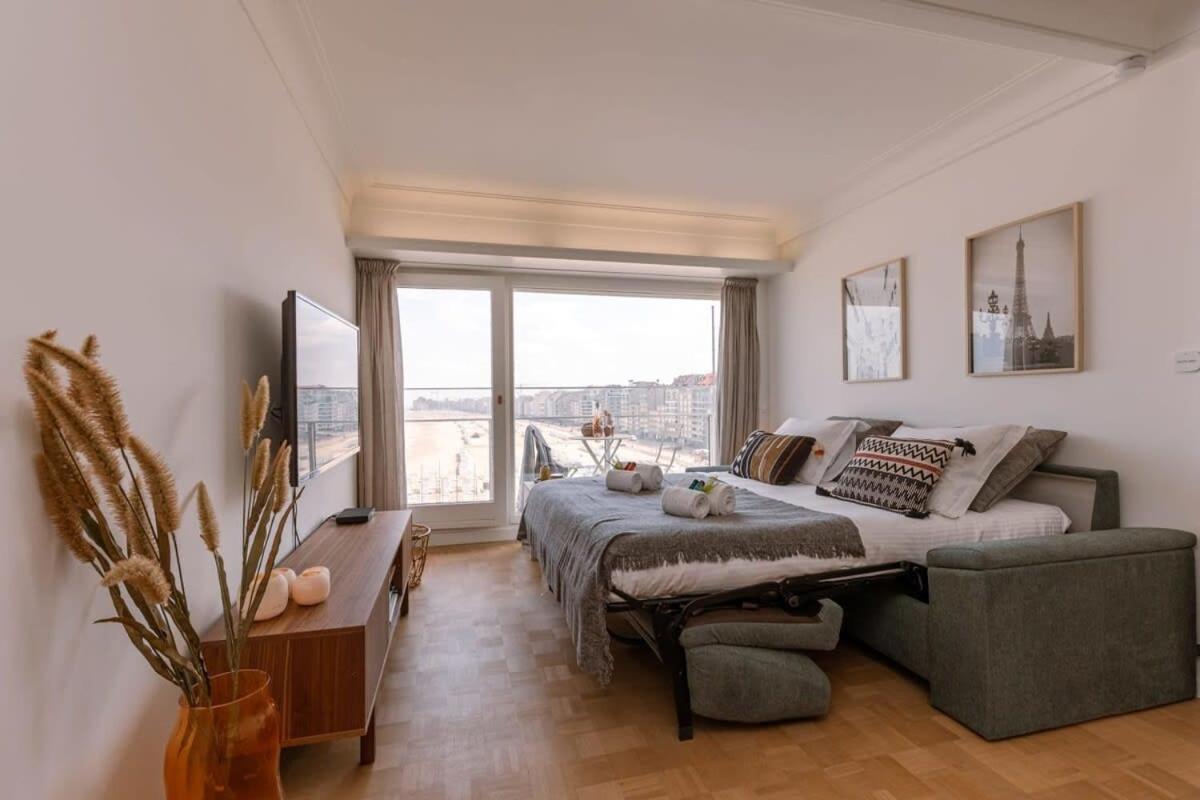 Ferienwohnung Stunning Studio With Sea-View And Terrace Knokke-Heist Exterior foto